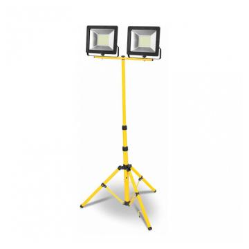 FOCO LED 50 W CON TRÍPODE